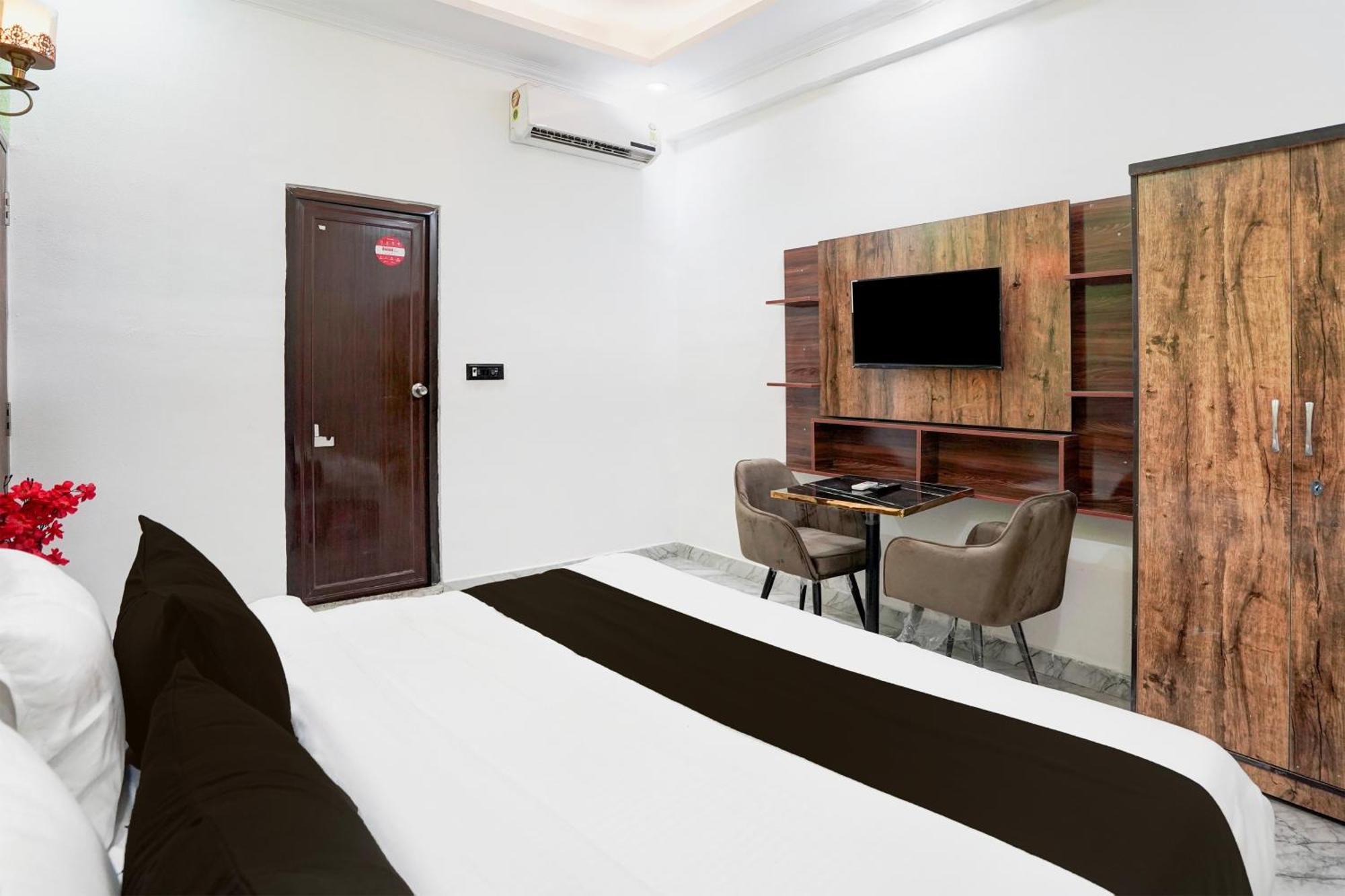Collection O Shandilya Grand Residency Greater Noida Buitenkant foto