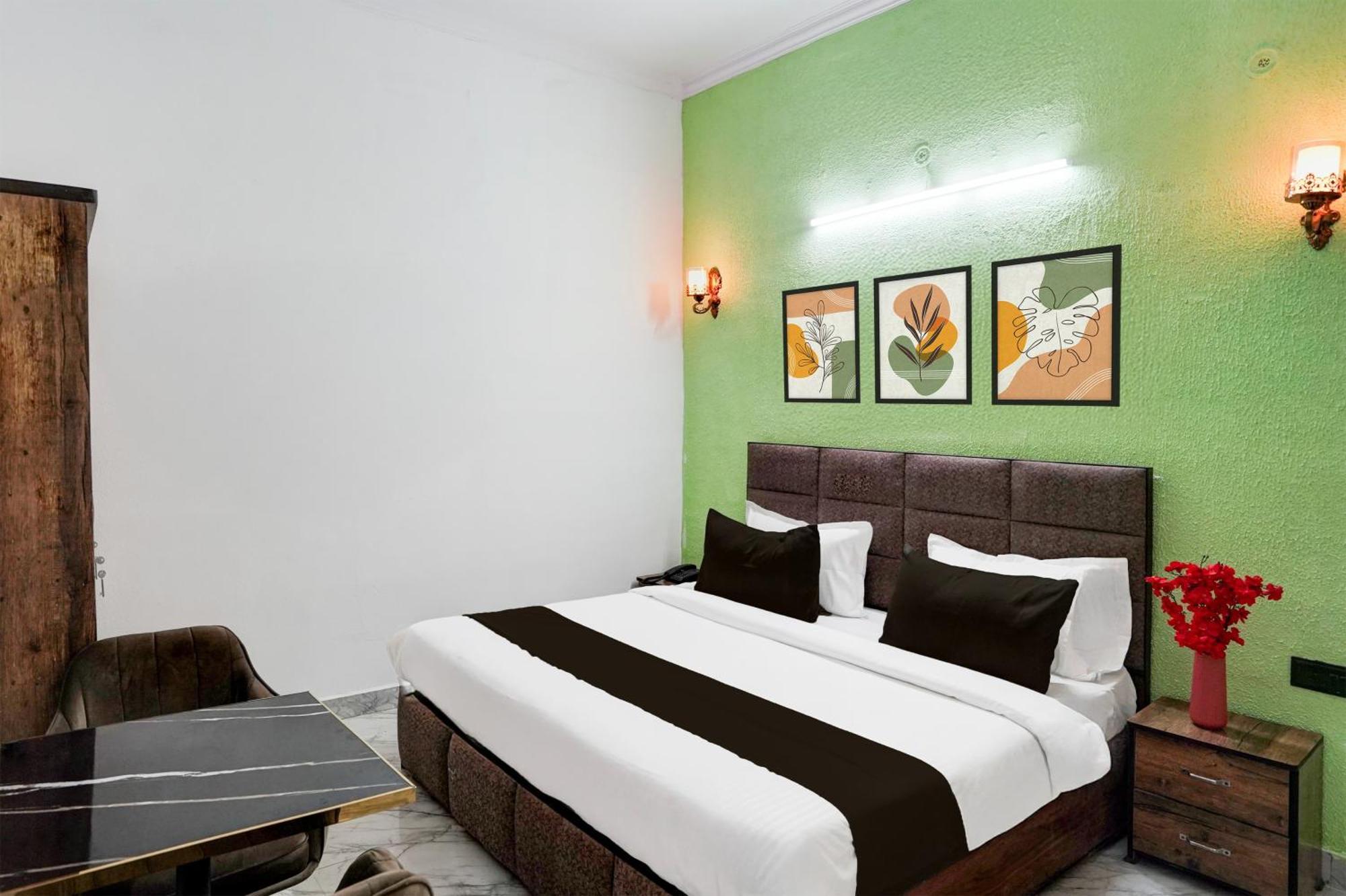 Collection O Shandilya Grand Residency Greater Noida Buitenkant foto